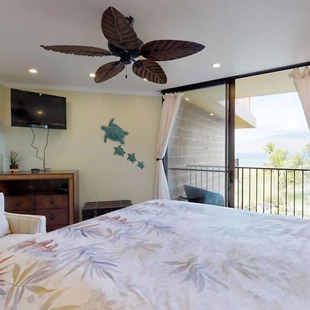 Oceanfront Penthouse With Amazing Views At Kauhale Makai Lägenhet Kihei Exteriör bild