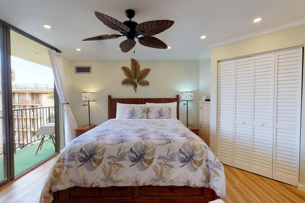 Oceanfront Penthouse With Amazing Views At Kauhale Makai Lägenhet Kihei Exteriör bild